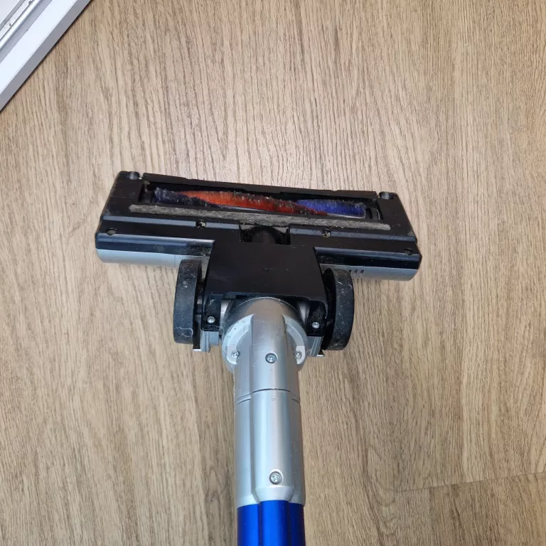 ODKURZACZ PIONOWY BLAUPUNKT VCH601 BRAK ZASILACZA