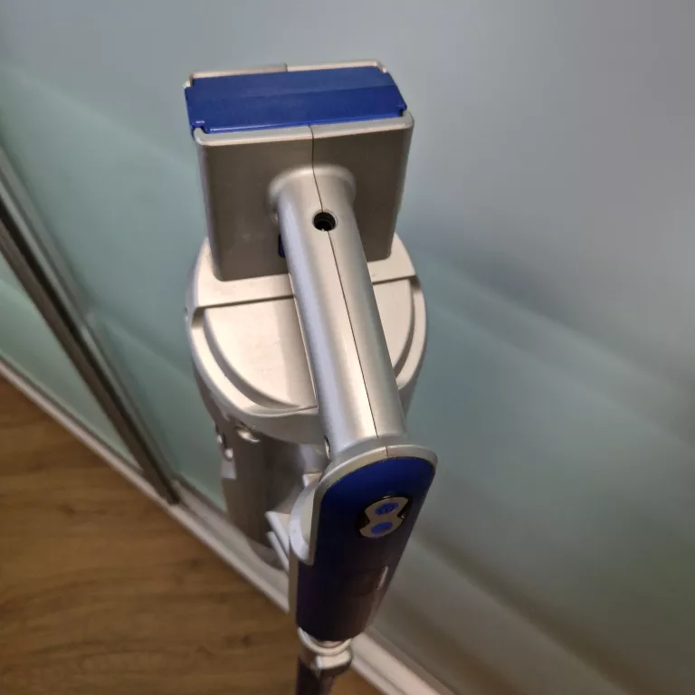 ODKURZACZ PIONOWY BLAUPUNKT VCH601 BRAK ZASILACZA