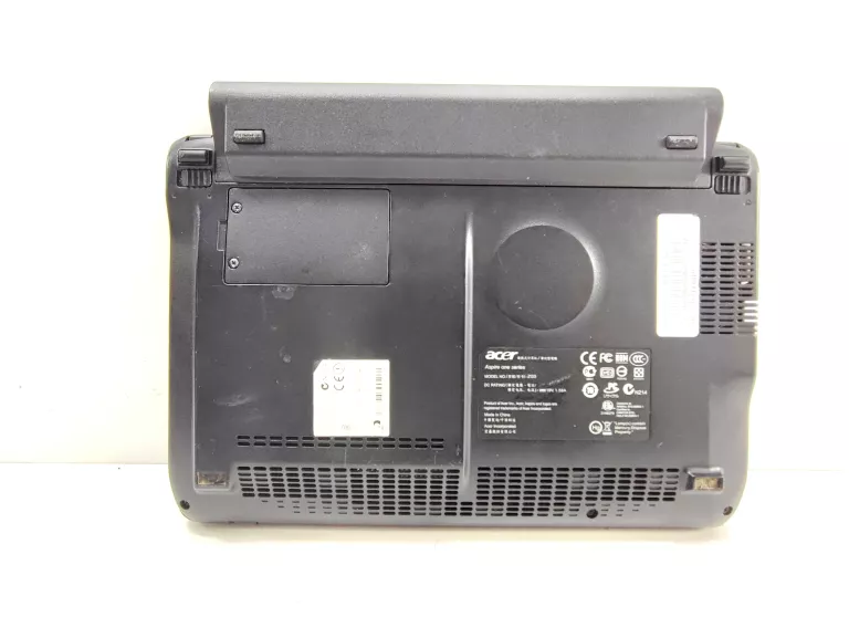 LAPTOP ACER ASPIRE ONE ZG5 #OPIS