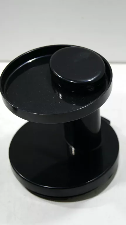 WYCISKARKA WOLNOOBROTOWA STELLA WW-150