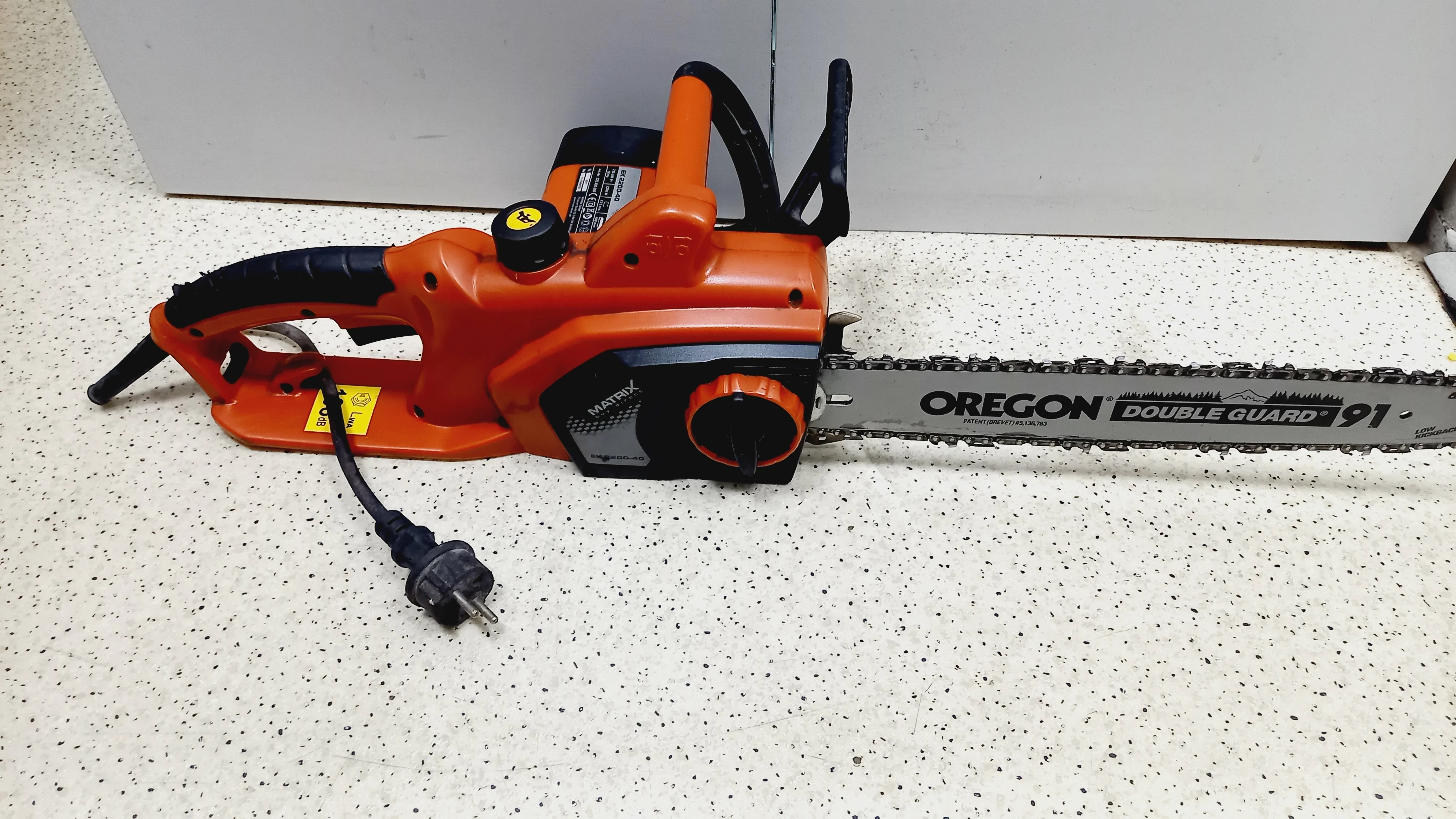 pilarka-elektryczna-matrix-ek-2200-40-pilsudskiego-7-tarnowskie-gory