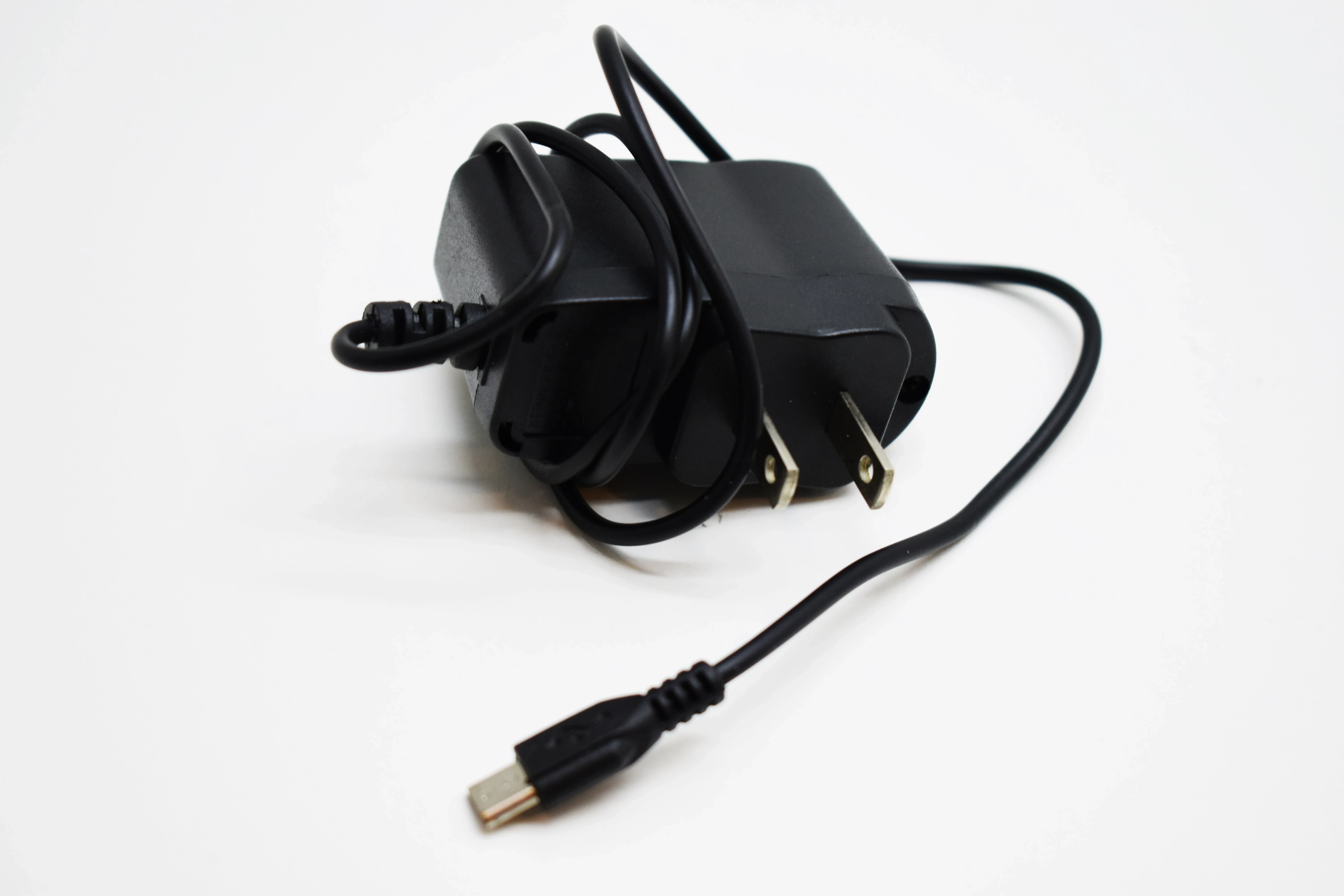 telefon-newmind-ferrari-pamiec-ram-128-mb