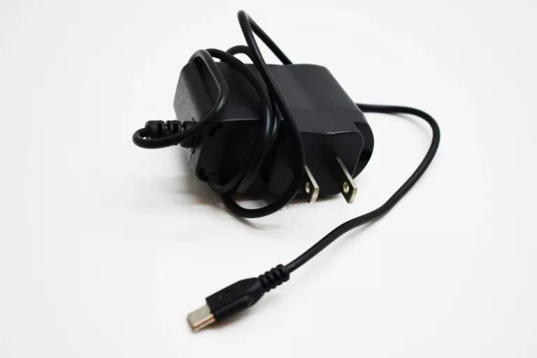 telefon-newmind-ferrari-pamiec-ram-128-mb