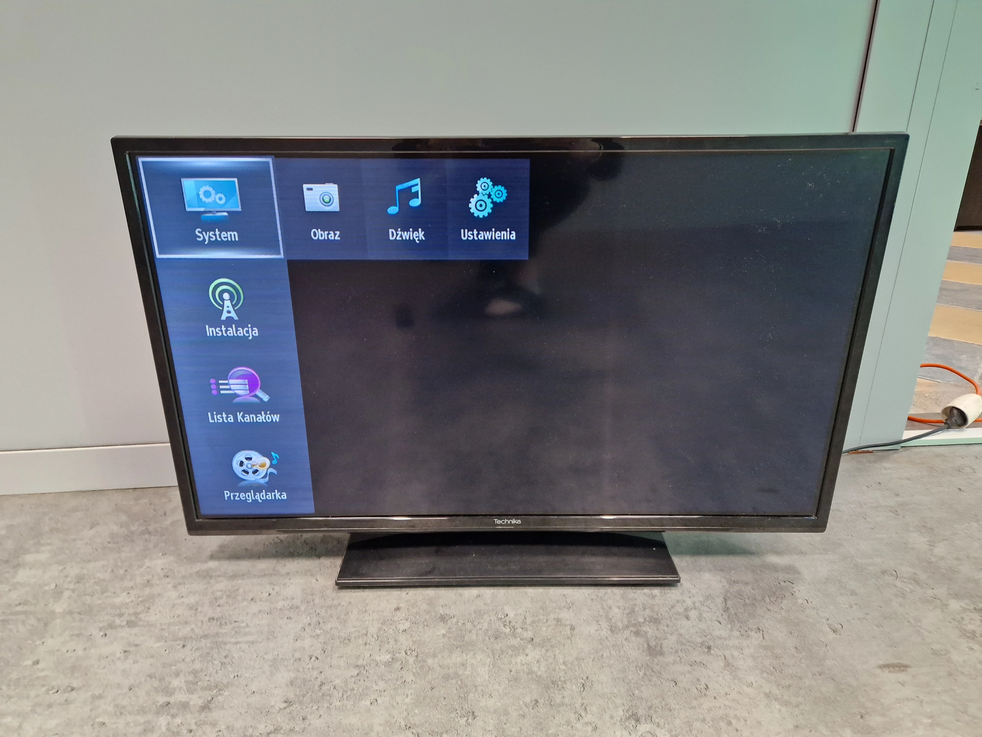 tv-technika-t32hd-278-17-kollataja-30-bedzin