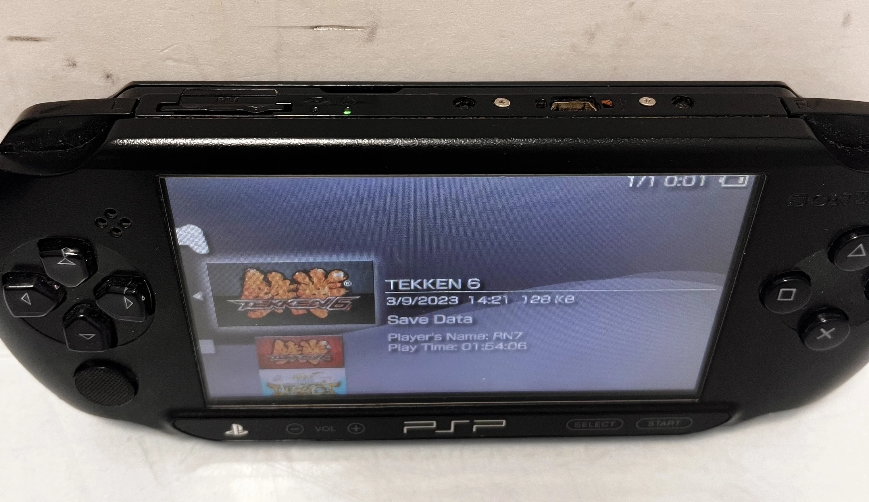 konsola-psp-e-1004-product-id