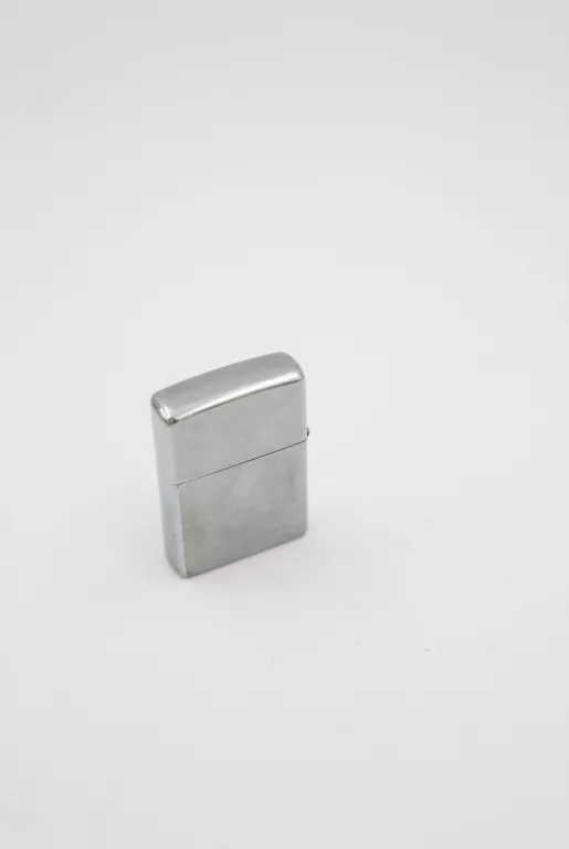 ZAPALNICZKA ZIPPO