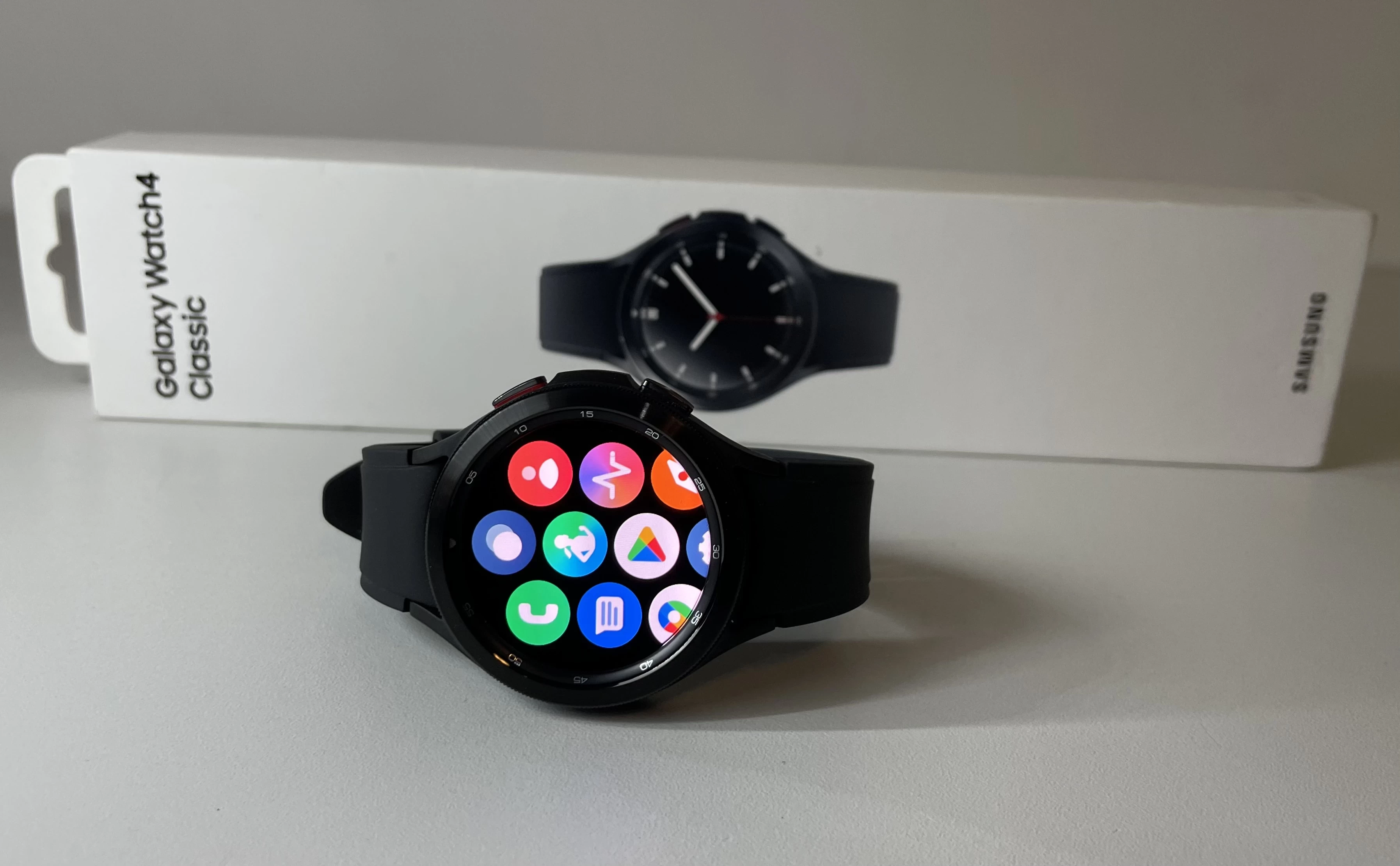 SAMSUNG GALAXY WATCH 4 CLASSIC SMR890 KOMPLET GW Smartwatche