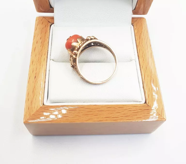 zloty-pierscionek-z-koralem-489gr-p585-material-zloto