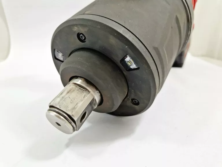 klucz-udarowy-akumulatorowy-1-2711-nm-milwaukee-m18-onefhiwf1ds-ean-gtin-4058546324674