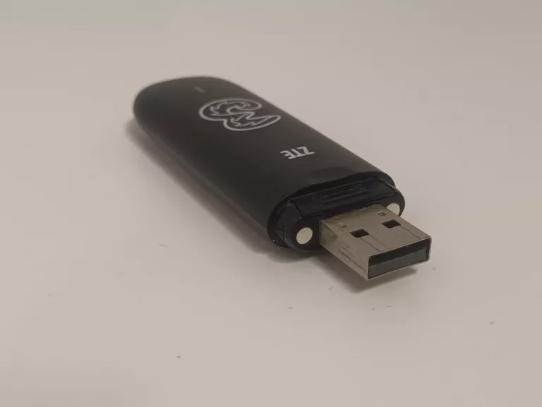 ROUTER USB ZTE MF112