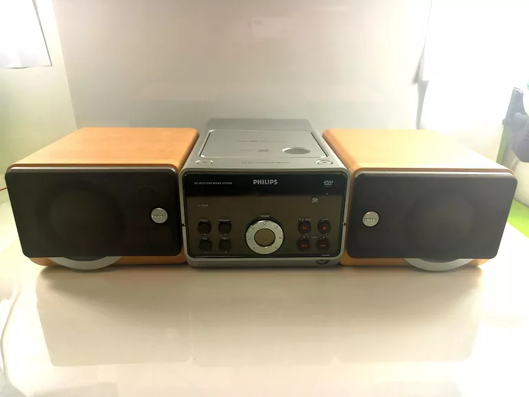 WIEŻA STERO PHILIPS MCD370 Z GŁOSNIAKMI