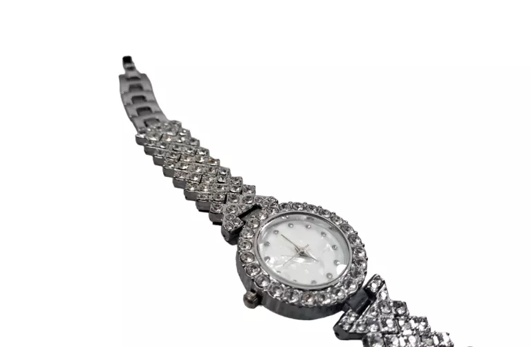 zegarek-damski-srebrny-stan-11323-2