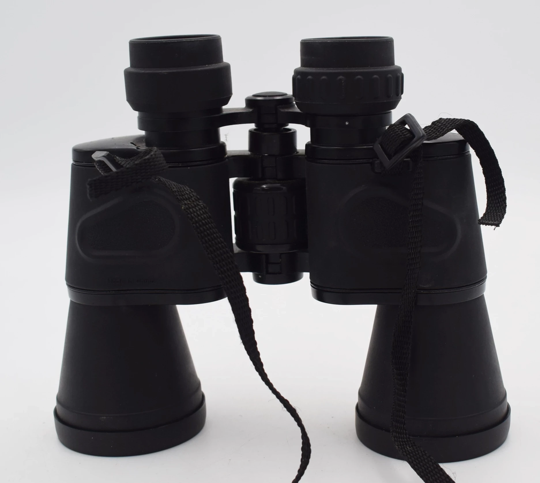 lornetka-celestron-upclose-g2-10x50-os-piastowskie-74a-poznan