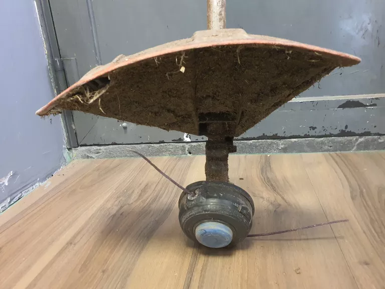 kosa-spalinowa-husqvarna-323r-moc-09-kw-12-km-product-id-22857ccb-4690-41ae-bb00-4a4a8a8c77a1