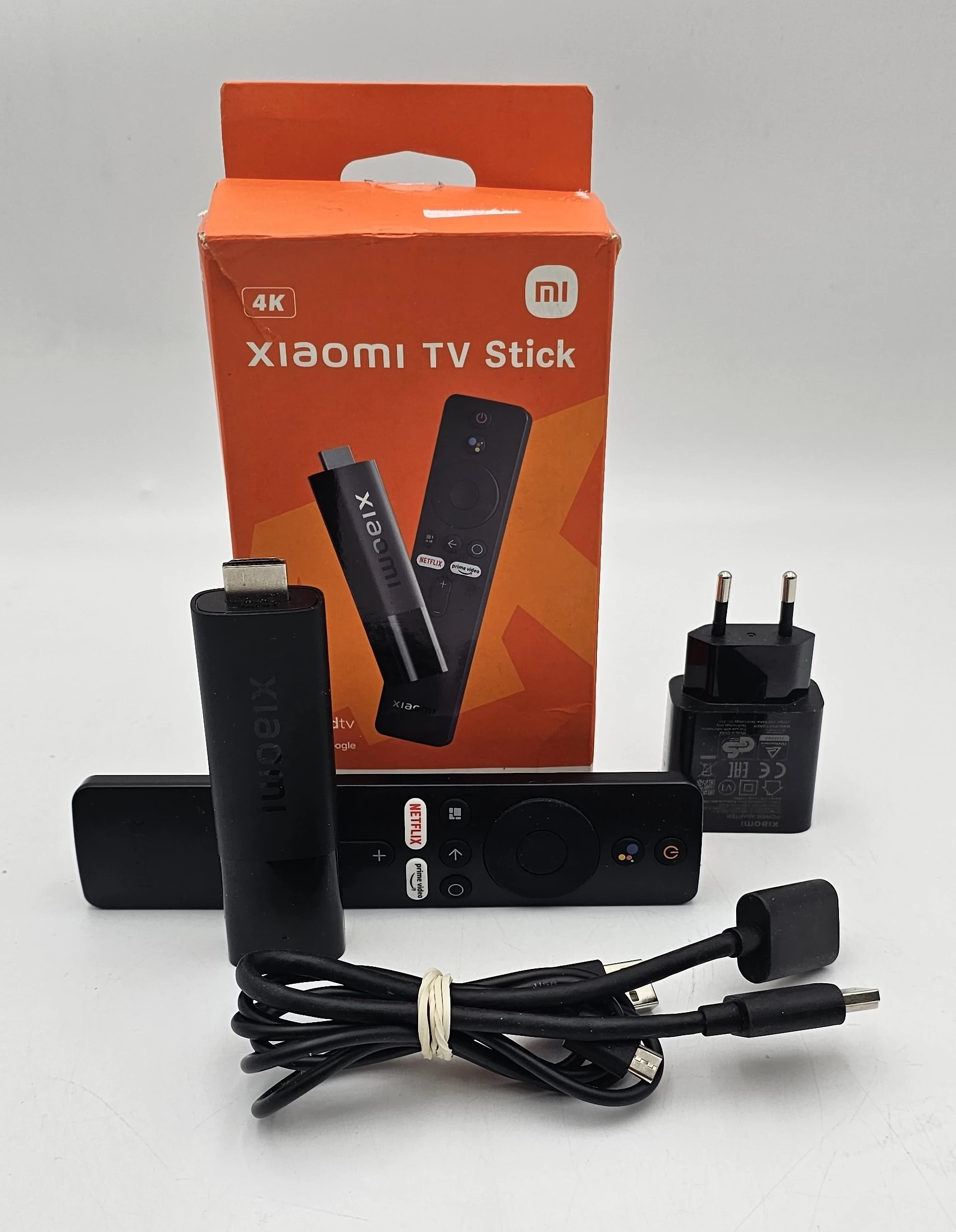 XIAOMI MI TV STICK 4K KOMPLET | Urządzenia | Loombard.pl