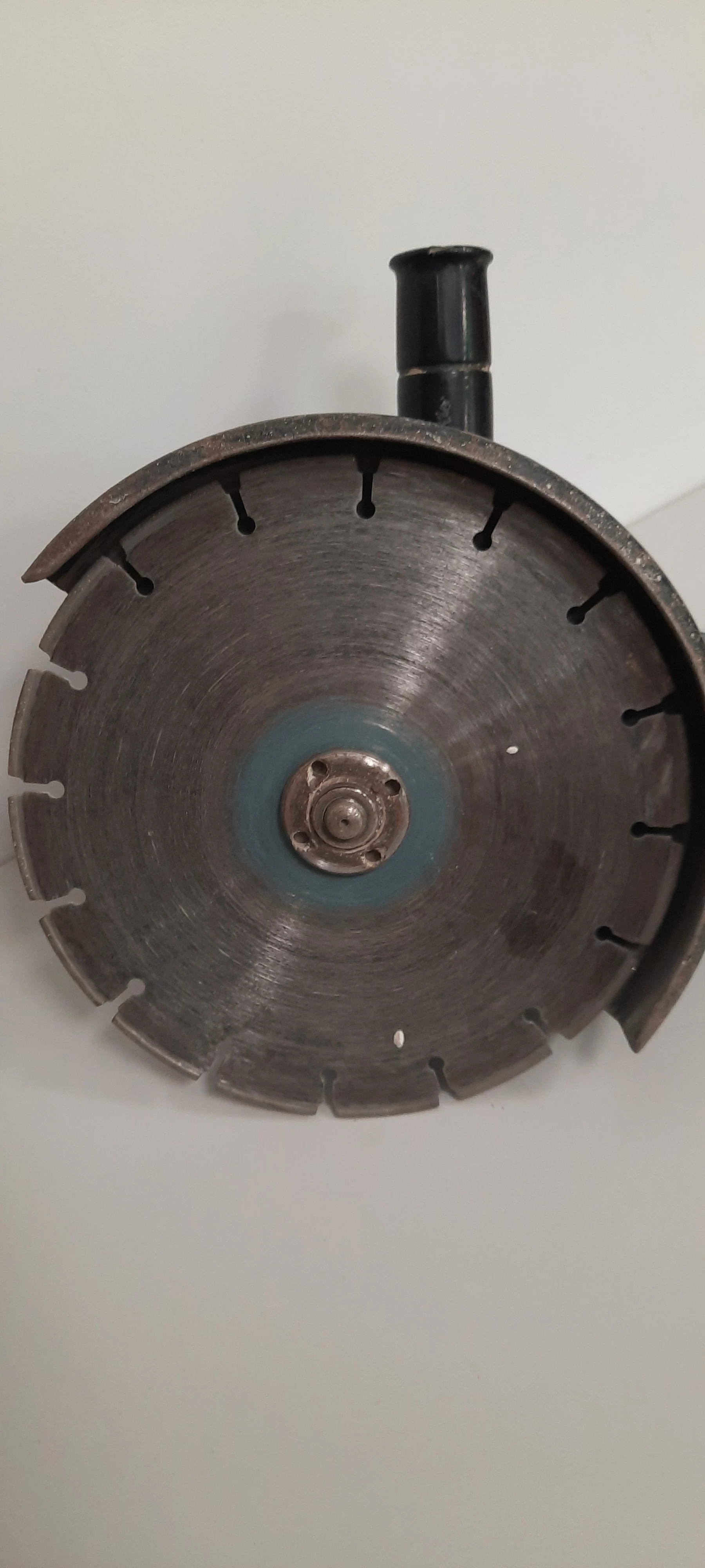 szlifierka-katowa-makita-ga9050r-duza-product-id-9d97ed96-111f-4cfe-b431-0b0762ca87a8