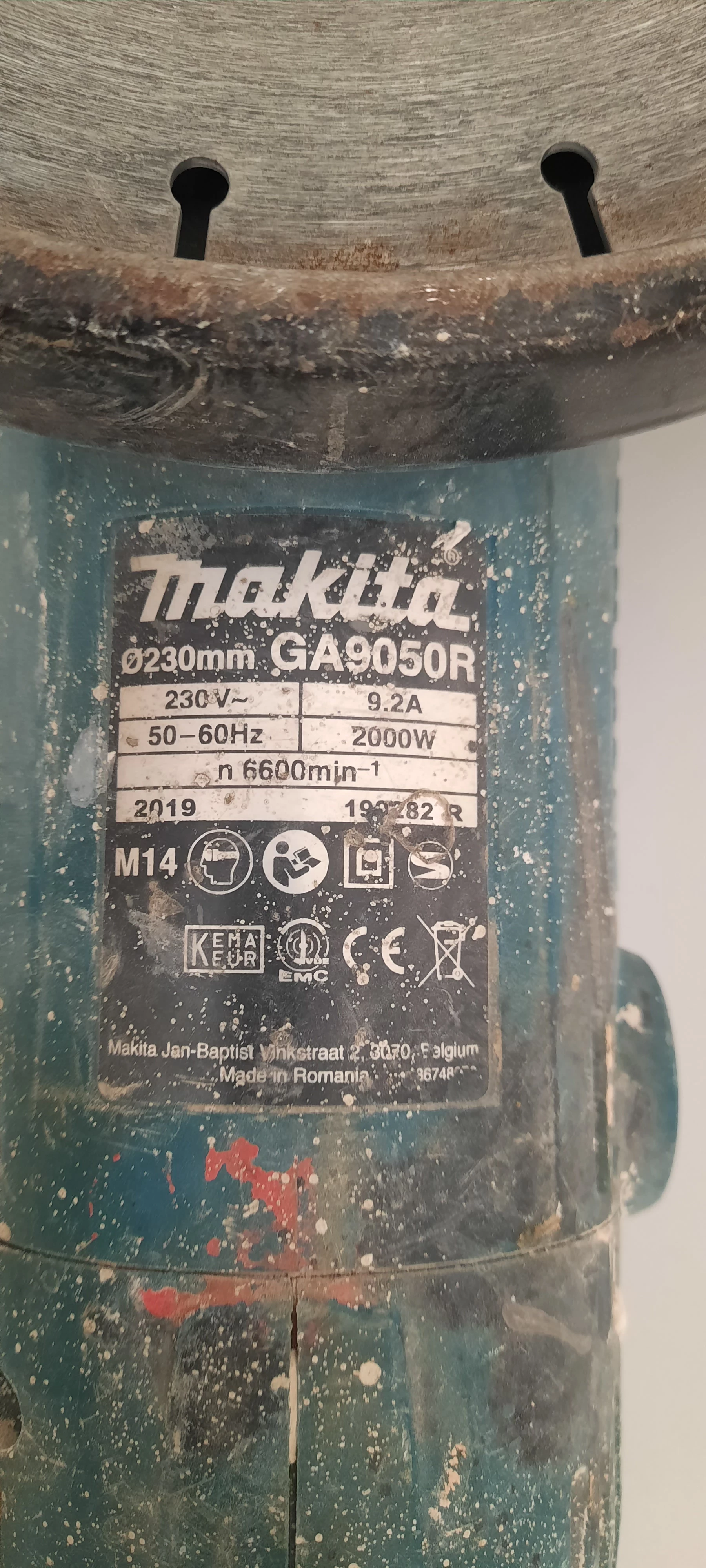 szlifierka-katowa-makita-ga9050r-duza-stan-uzywany