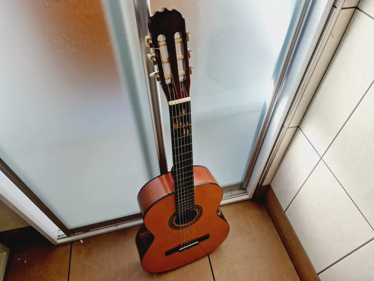 GITARA KLASYCZNA VALENCIA