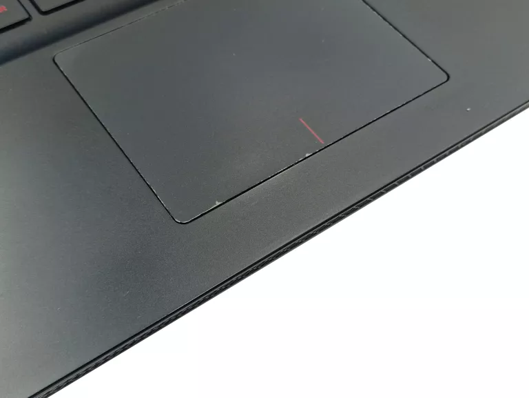 LAPTOP DELL INSPIRON 7000 GAMING I7-7700 8GB 1000 HDD GTX1050 TI