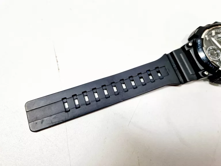 ZEGAREK CASIO MCW-200H