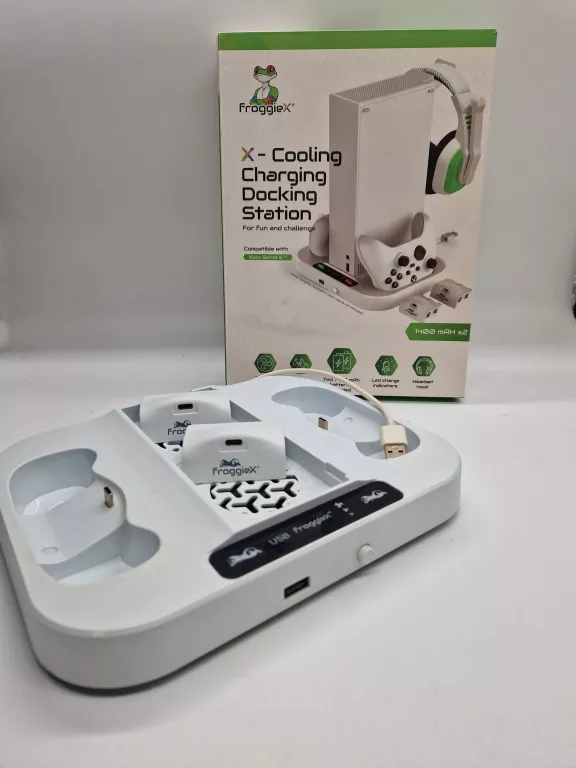 froggiex-podstawka-chlodzaco-ladujaca-fx-xsx-c1-w-xbox-series-s-wyzwolenia-42-walbrzych-sj