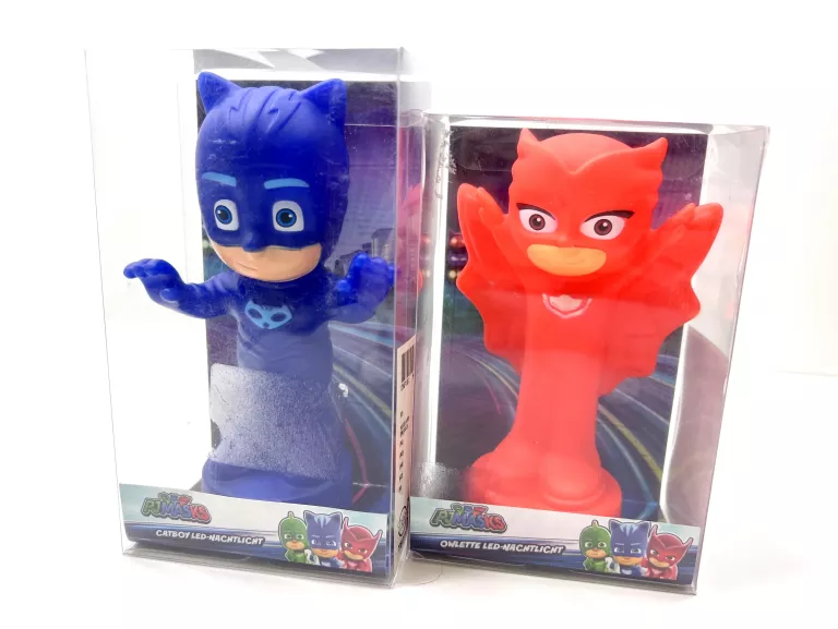 FIGURKA PJMASKS PIDŻAMERSI  ŚWIECĄCA / POWYSTAWOWA