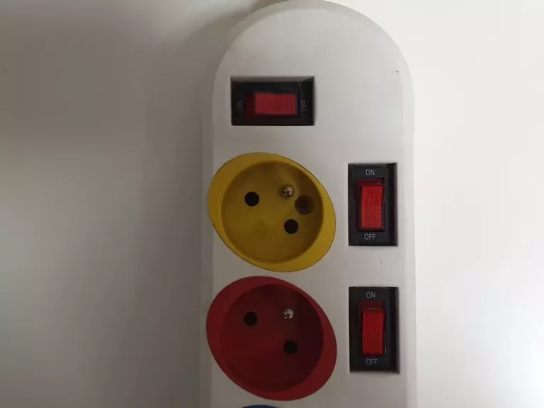 LISTWA ELEKTRYCZNA CLARUS YL-605