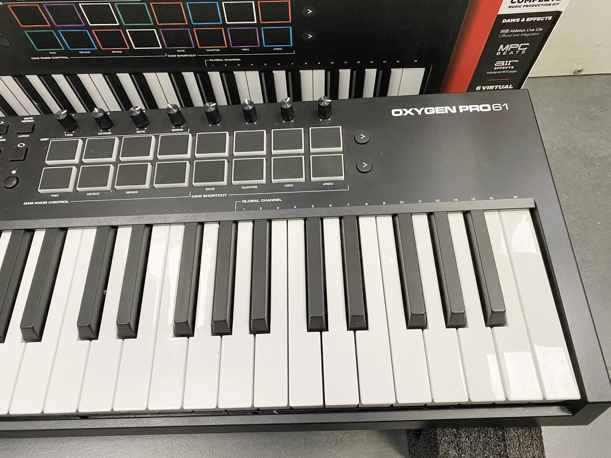 klawiatura-sterujaca-m-audio-oxygen-pro-61-kod-producenta-oxygen-pro-61