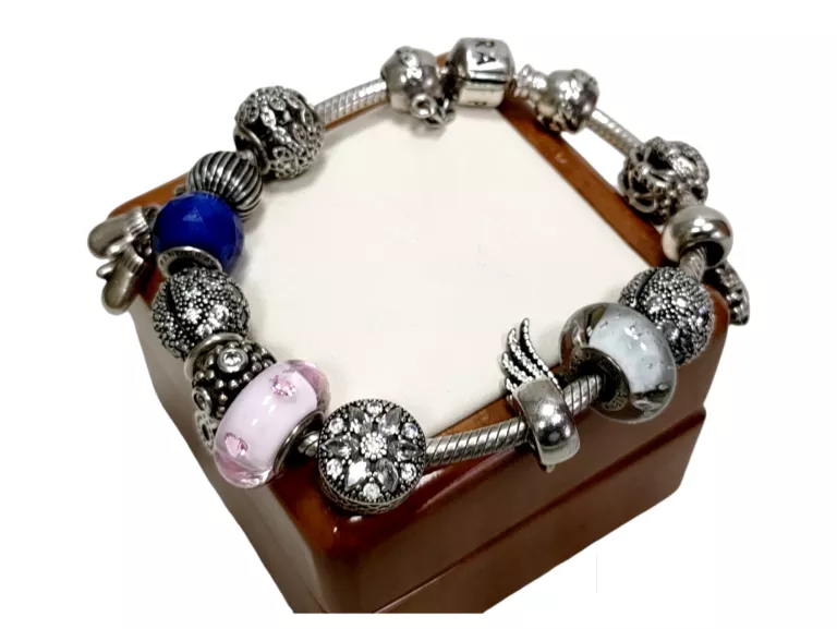 srebrna-bransoletka-pandora-z-charmsami-5505g-ean-gtin-6213236581845