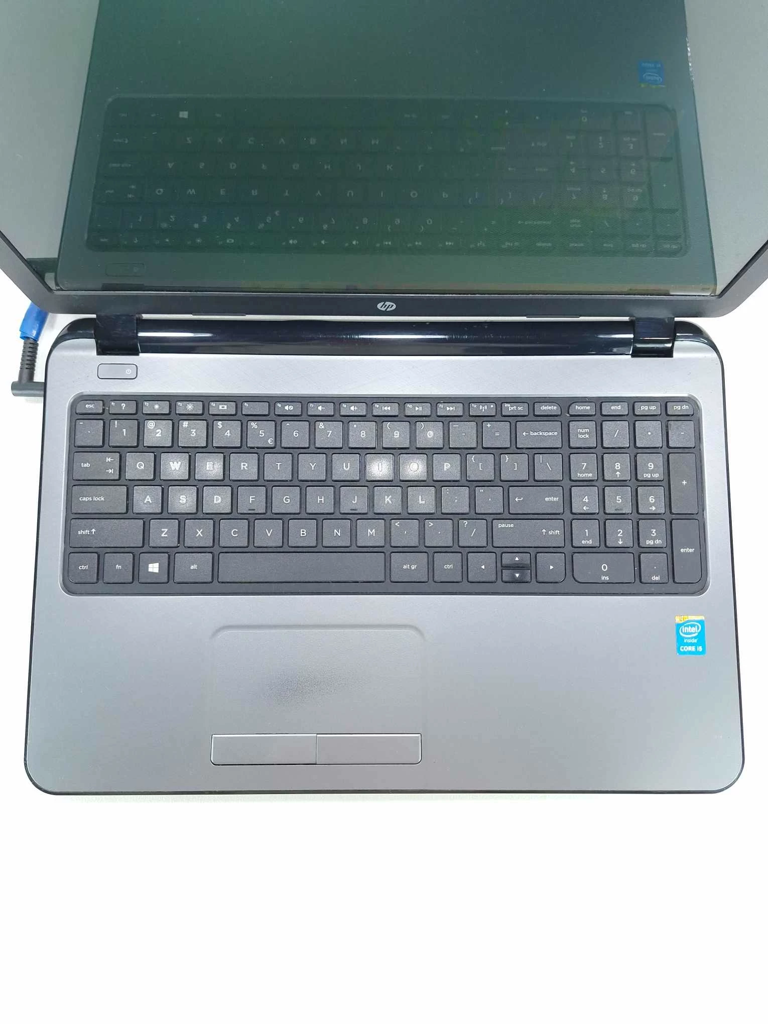 laptop-hp-15-r130nw-i5500hdd4ram-zasilacz-system-operacyjny-windows-10-home
