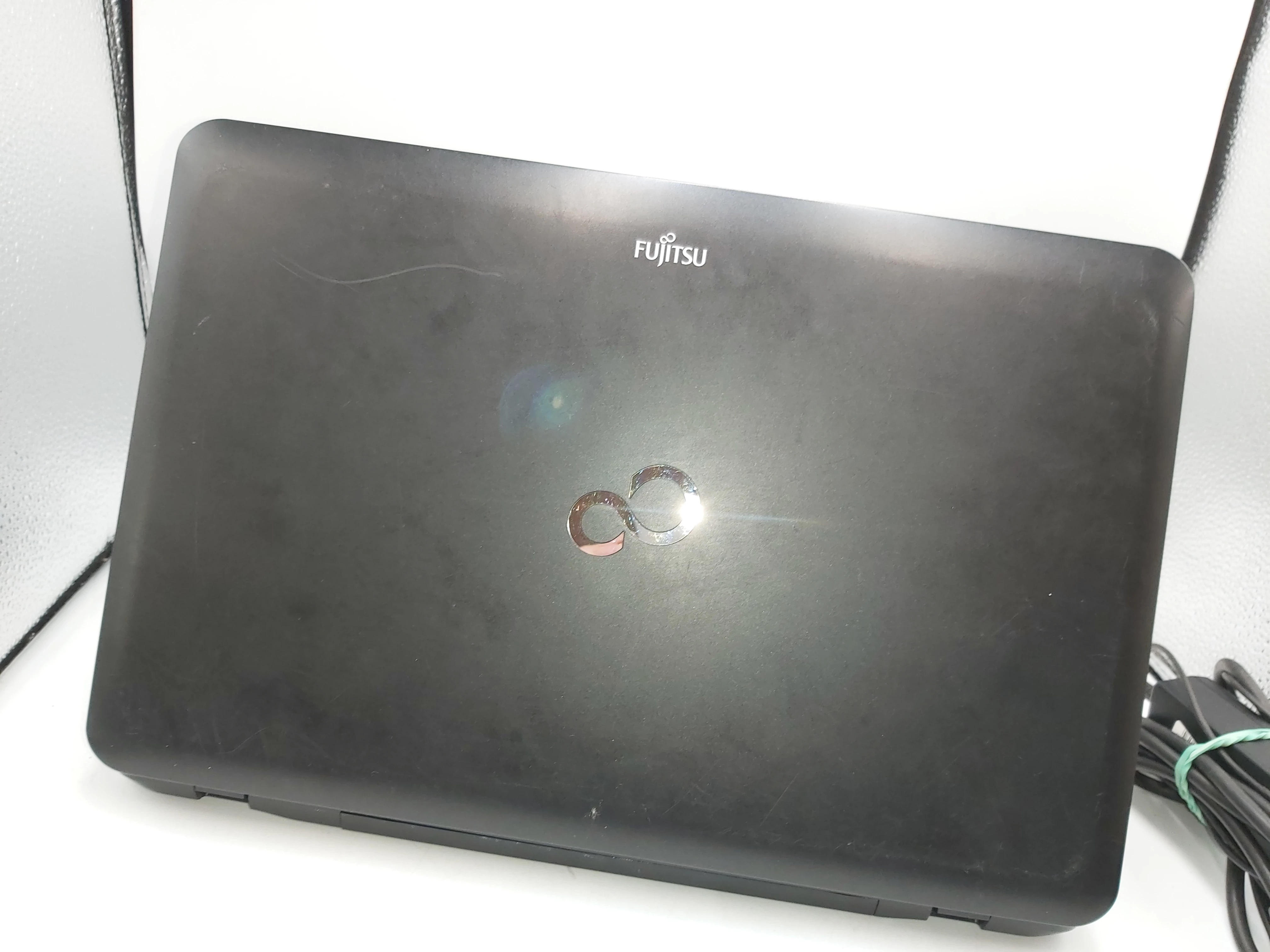 laptop-fujitsu-lifebook-ah512-intel-4256gb-zasilacz-ean-gtin-05904850000485