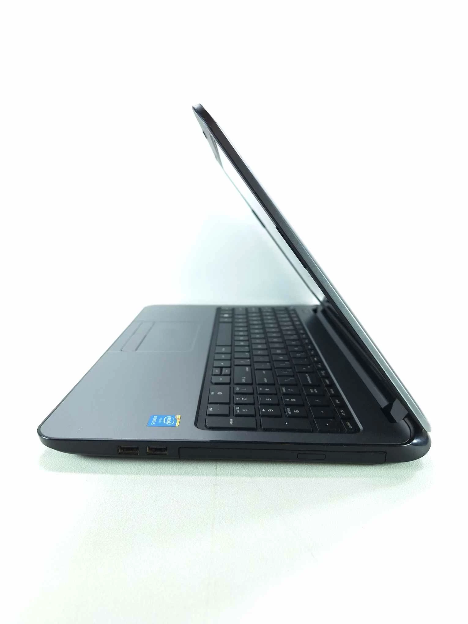 laptop-hp-15-r130nw-i5500hdd4ram-zasilacz-przekatna-ekranu-14