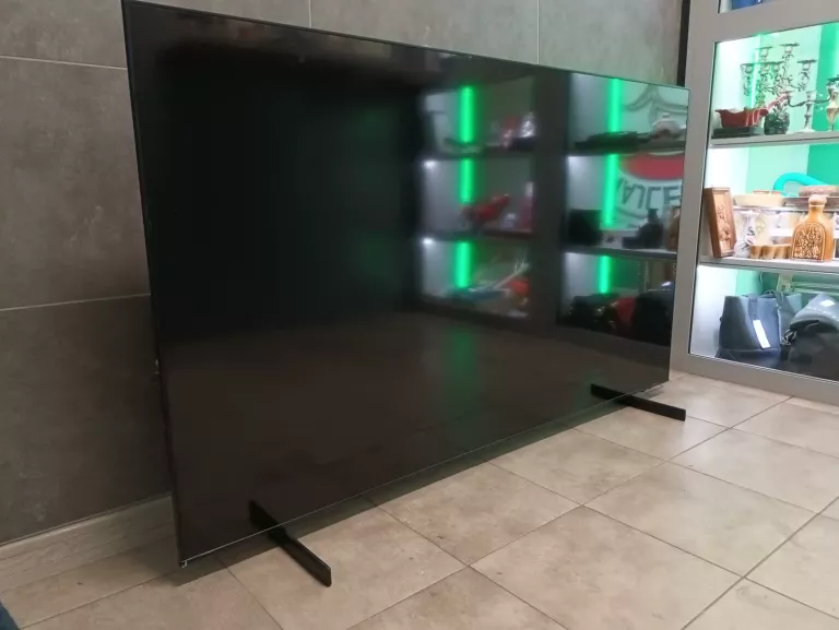 TELEWIZOR SAMSUNG UE70AU8072U 70CALI 4K SMART TV