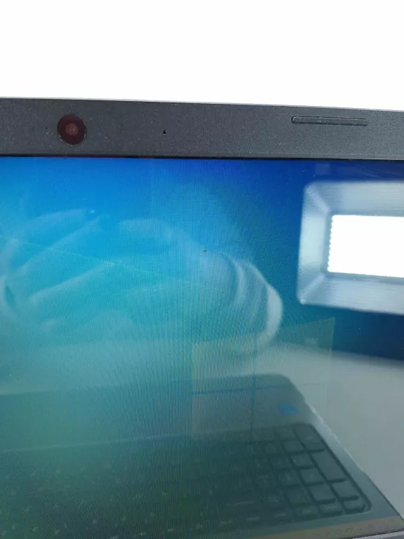 LAPTOP HP 15-R130NW I5/500HDD/4RAM + ZASILACZ