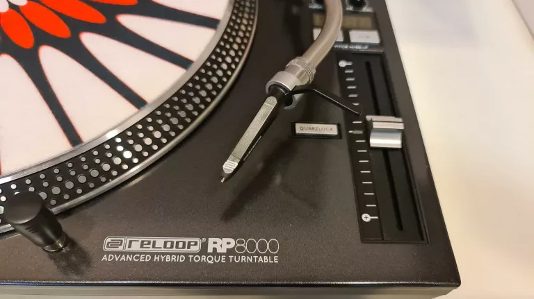 RELOOP GRAMOFON RP-8000 RP8000 IGŁA + POKRYWA