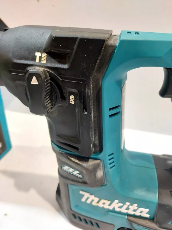 MAKITA DHR 171Z