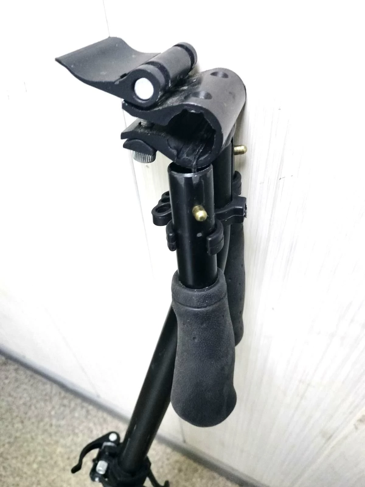 hulajnoga-tradycyjna-indiana-r2-kolor-czarny