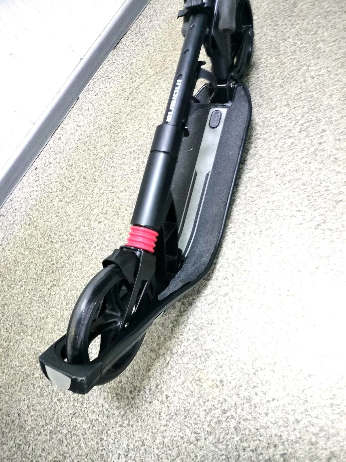 hulajnoga-tradycyjna-indiana-r2-stan-uzywany