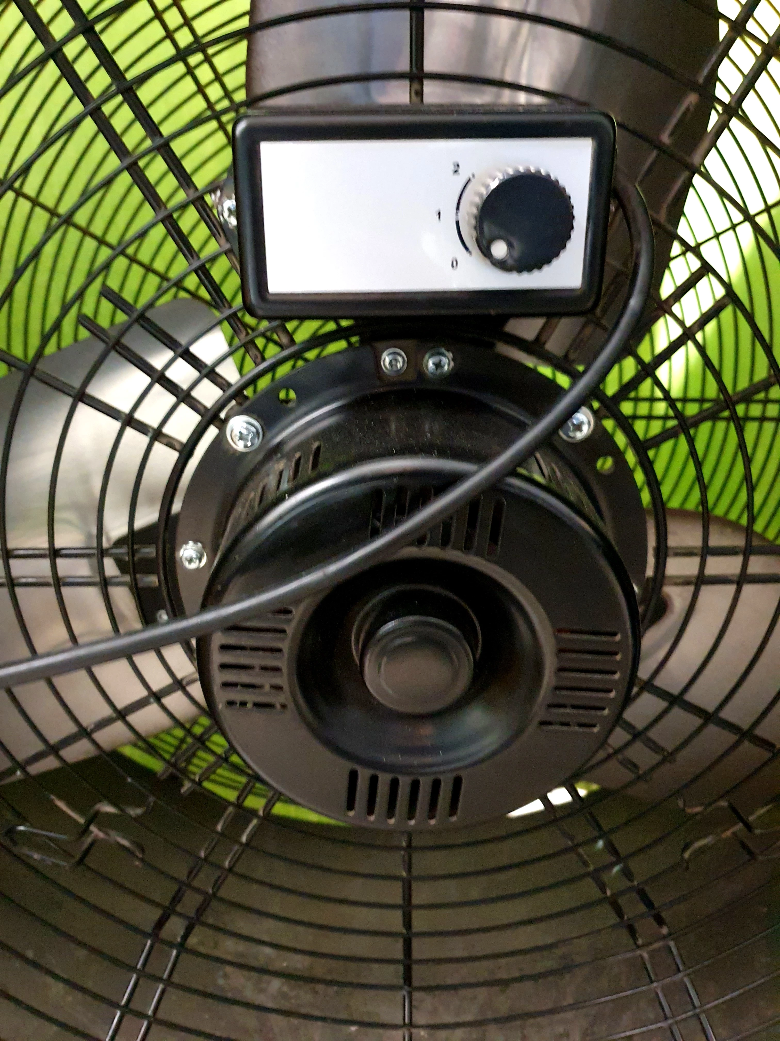 wentylator-podlogowy-castorama-sfdc3-600ct0-czarny-kolor-dominujacy-czarny