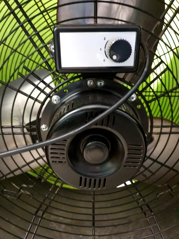 wentylator-podlogowy-castorama-sfdc3-600ct0-czarny-kolor-dominujacy-czarny