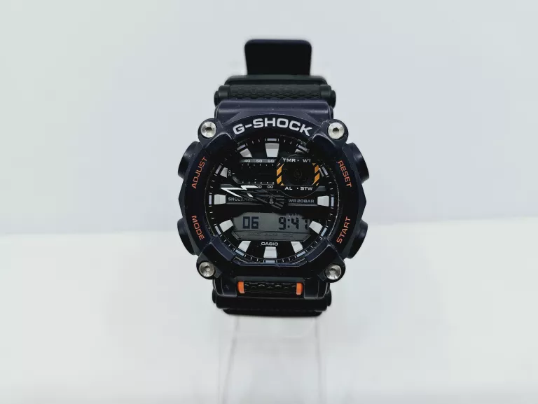 ZEGAREK CASIO G-SHOCK GA-900-2AER