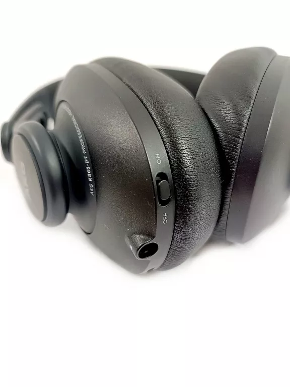 SŁUCHAWKI STUDYJNE NAUSZNE AKG K361-BT