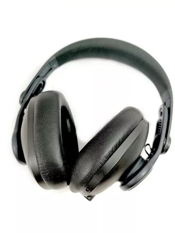 SŁUCHAWKI STUDYJNE NAUSZNE AKG K361-BT