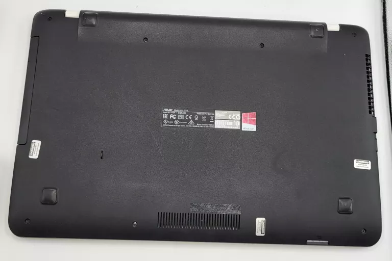 LAPTOP ASUS K751L 17,3" I7-5500U 8/1000GB GT940M