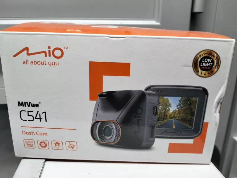 WIDEOREJESTRATOR MIO MIVUE C541 KPL