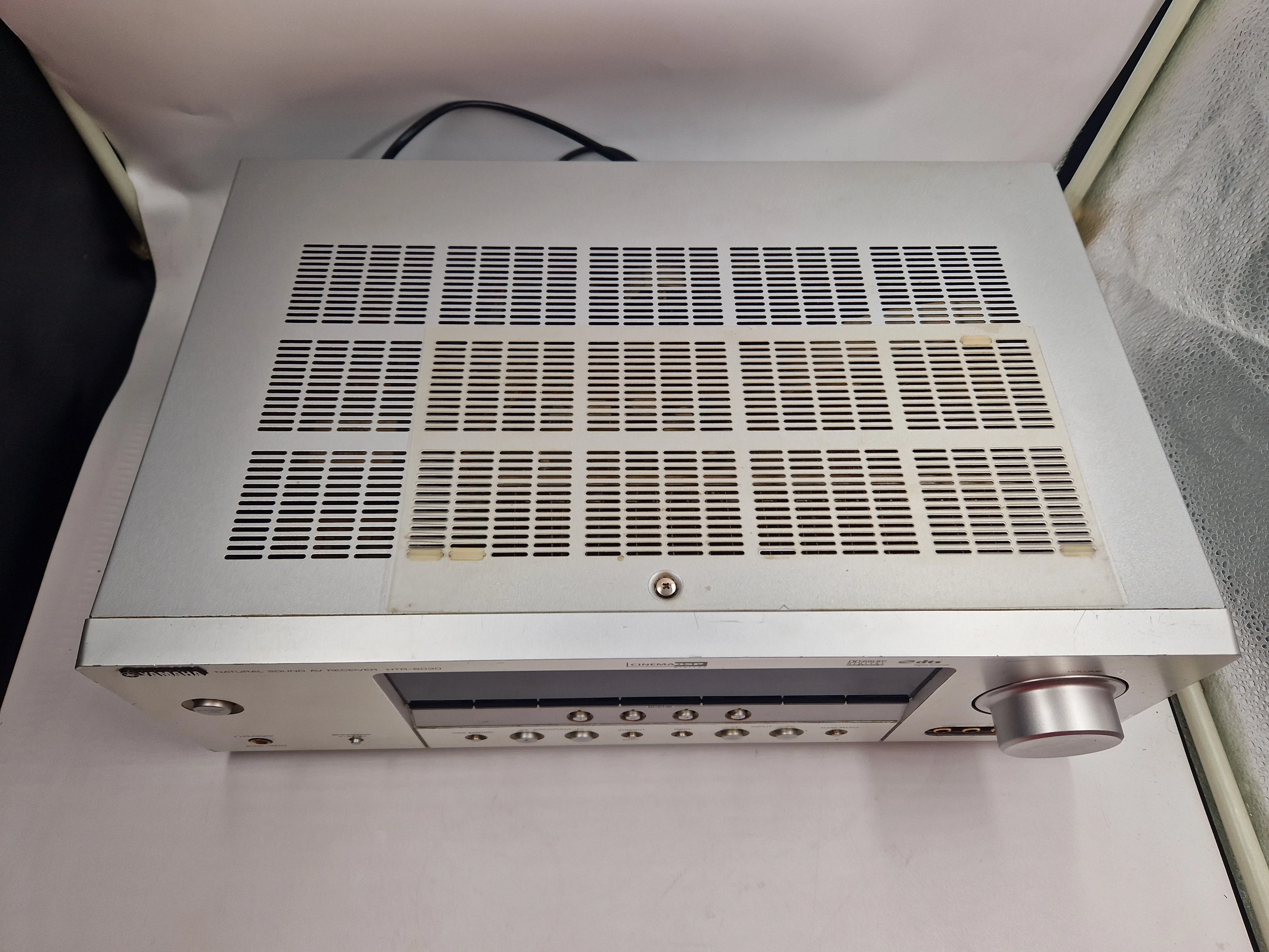 amplituner-yamaha-htr-6030-komunikacja-brak