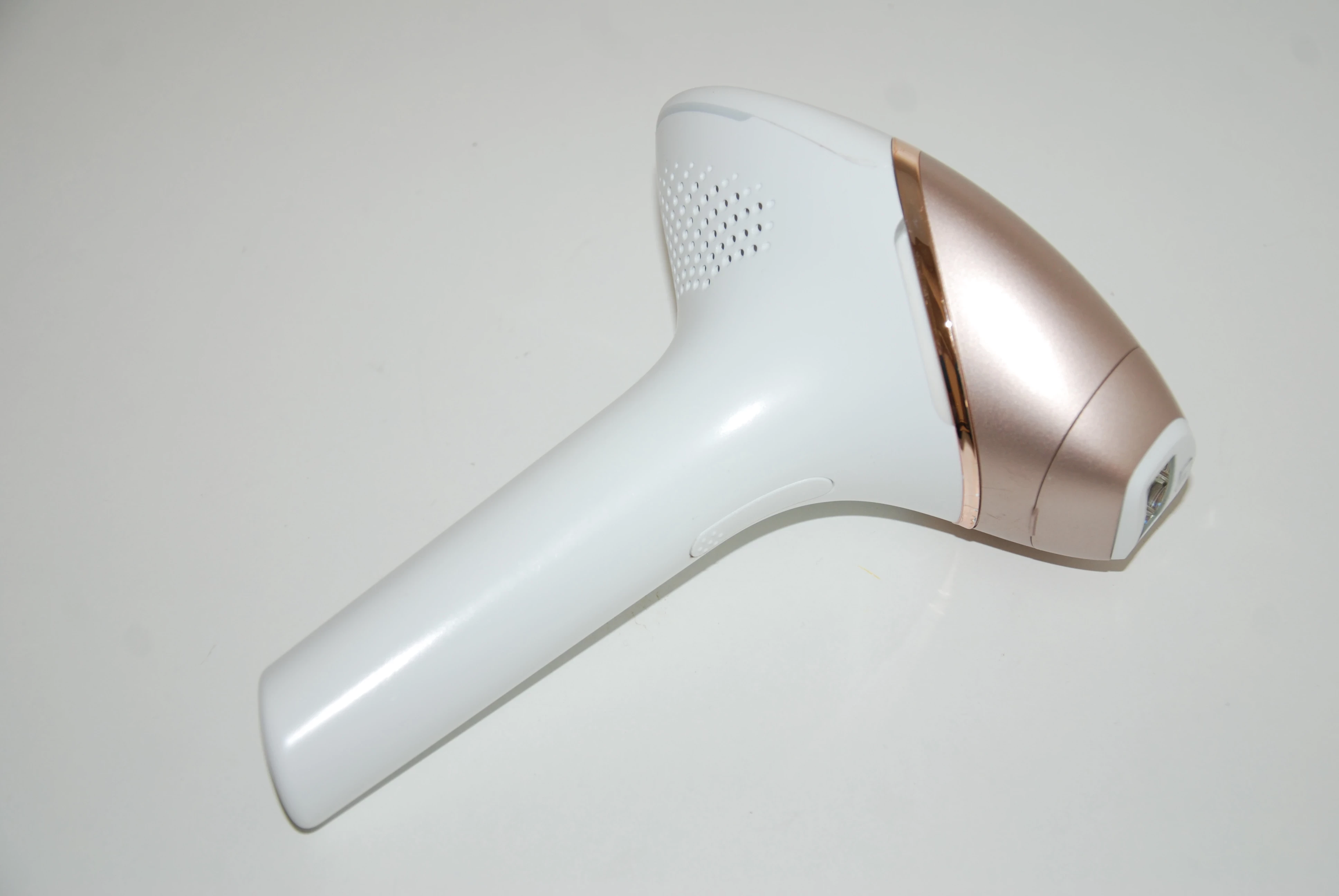depilator-laserowy-philips-lumea-prestige-bri956-sposob-depilacji-impuls-swiatla