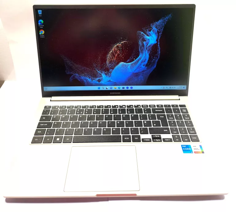 LAPTOP SAMSUNG GALAXY BOOK 2 NP750XED 15,6 " INTEL CORE I5 8 GB / 256 GB