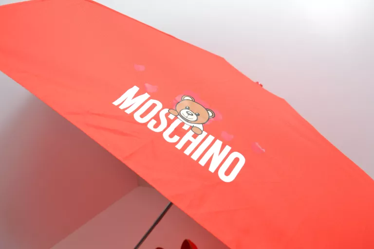 parasolka-moschino-z-misiem-i-etui-leonarda-3a-lublin