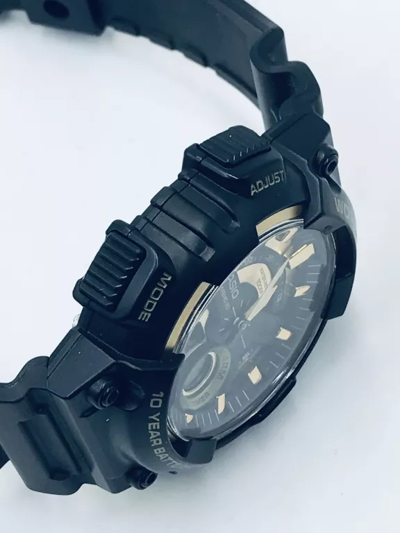 CASIO AEQ-110BW-9AVEF
